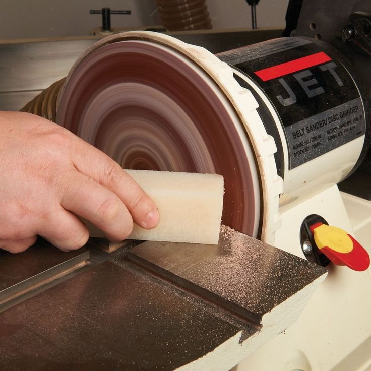 Clean Sanding Belt - Dai Nhan Machinery