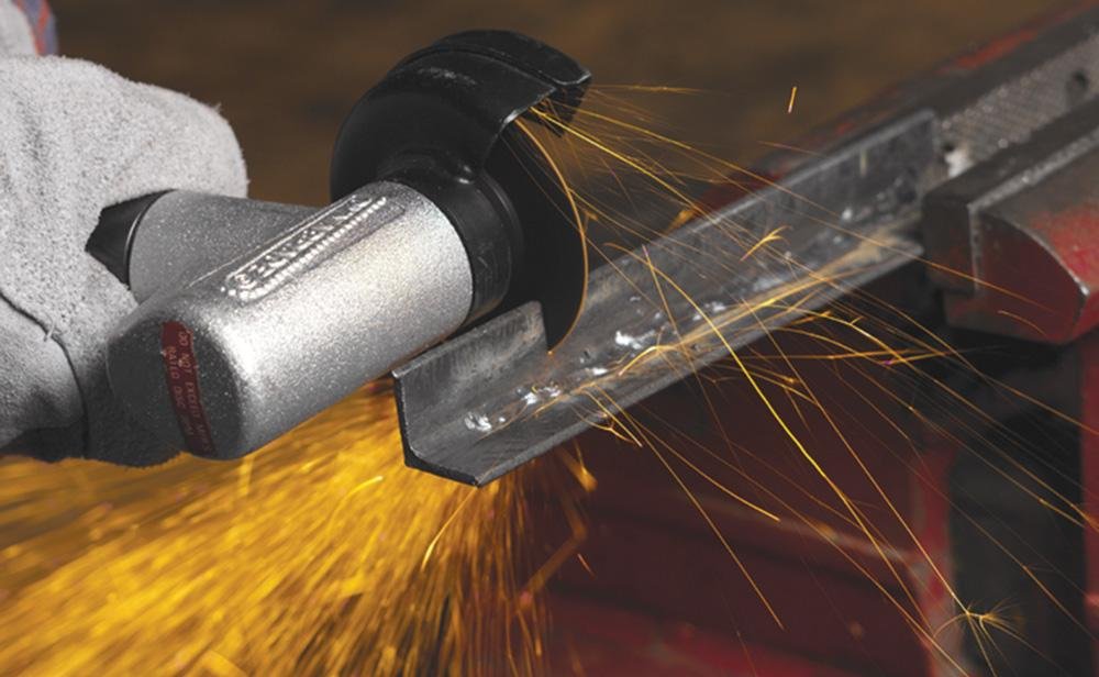 How to Cut Steel With a Grinder - Dai Nhan Machinery