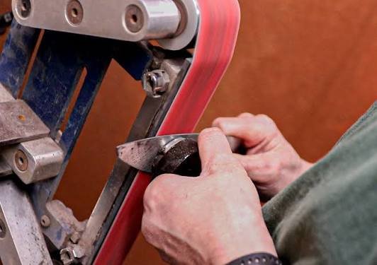 What Belt Sander for Knife Making - Dai Nhan Machinery