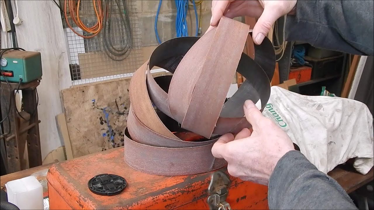 Worn Out Sanding Belt - Dai Nhan Machinery