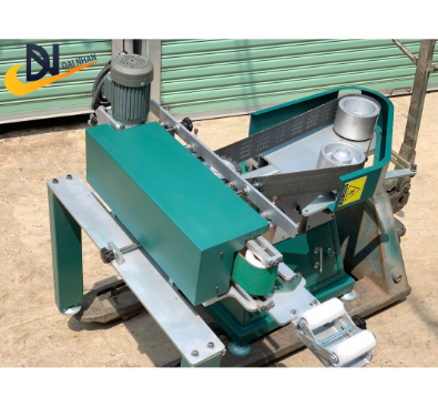 Square Tube and Flat Bar Belt Grinder Manufacturer - Model DN-MH01 - Dai Nhan Machinery