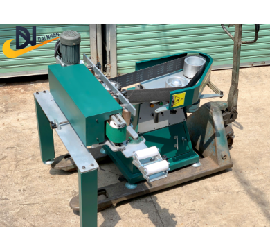 Square Tube and Flat Bar Belt Grinder Manufacturer - Model DN-MH01 - Dai Nhan Machinery